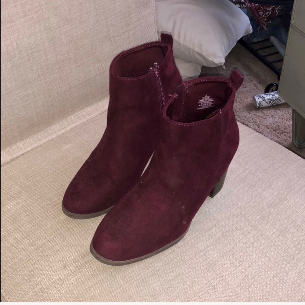 Maroon Booties - Picture 4 of 4